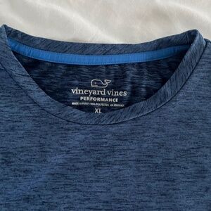 Vineyard Vines Performance XL